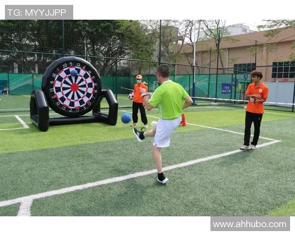 深圳足球队的节奏革新探索与实践：重塑城市足球文化的新篇章